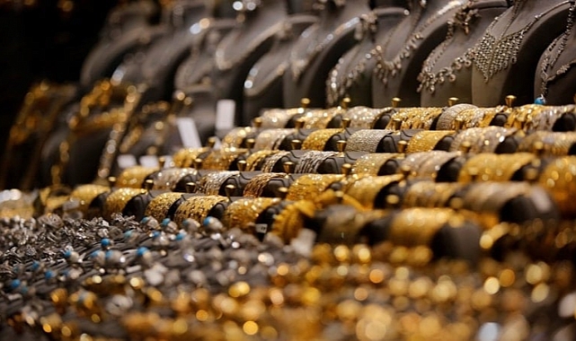 Kar Satışları Altını Geri Çekti: 30 Ocak Güncel Altın, Gümüş ve Bakır Fiyatları