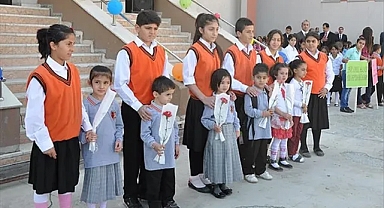 Velilerden sert çıkış: Okul kıyafetleri armalı olsun