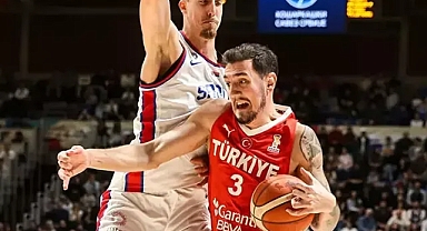 A Milli Erkek Basketbol Takımı Sırbistan'ı Deplasmanda Devirdi