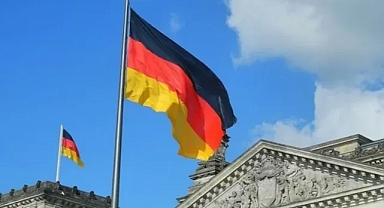 Almanya’da vatandaşlık için en az 8 yıl ikamet şartını geri getirmeyi planlıyor