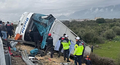 Antalya’da yolcu otobüsü devrildi: 8 ölü, 26 yaralı