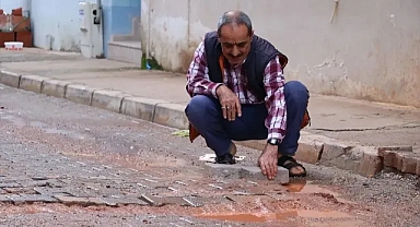Belediye yol yapmayınca vatandaş yol yaptı 