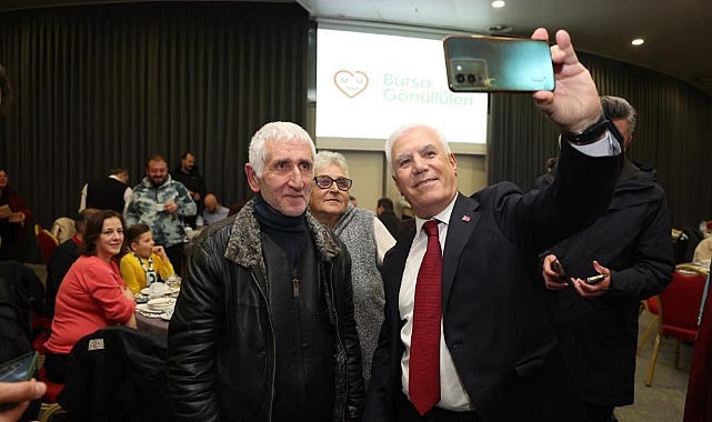 Bursa Büyükşehir Belediyesi İftar Programında Bursa Gönüllüleri ile Buluştu