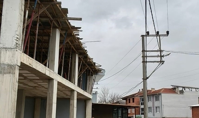 Bursa İnegöl'de Elektrik Akımına Kapılan İşçi 2'nci Kattan Düştü
