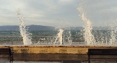 Bursa Valiliği’nden Kuvvetli Rüzgâr ve Fırtına Uyarısı