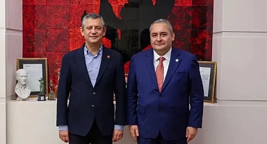 CHP’de Gerginlik: Özarslan’dan Özel’e Suç Duyurusu