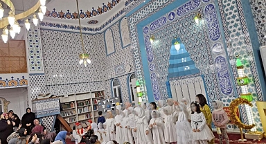 İnegöl Müftülüğü’nden Ramazan Cami ve Hayat Temalı Fener Alayı Etkinliği