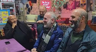 İnegöl'ün Ferudun Usta'sı Şakalarıyla Müşterilerini Gülümsetiyor