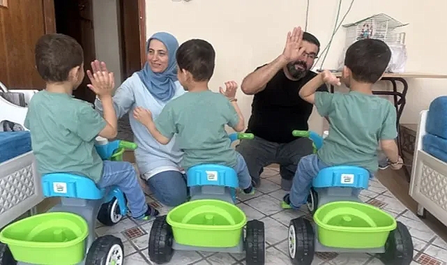 İpek Çifti Üçüzleri Evlat Edindi: