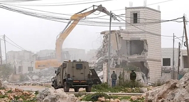 İsrail Ordusu El Halil’de Çocukların Futbol Sahası İçin Yıkım Emri Verdi