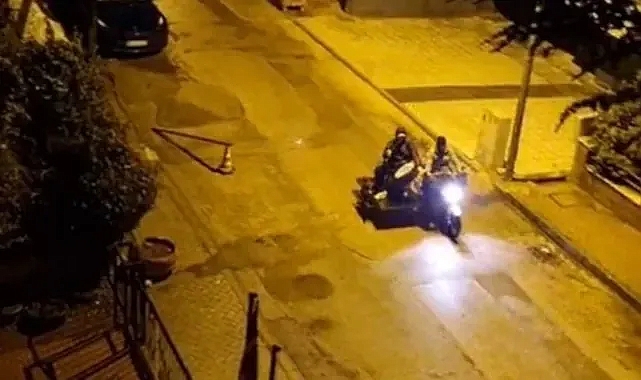 'Mobil' davulcu, görenleri şaşırttı