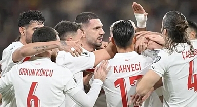 A Milli Futbol Takımı Romanya Maçı İçin Sahaya Çıkıyor