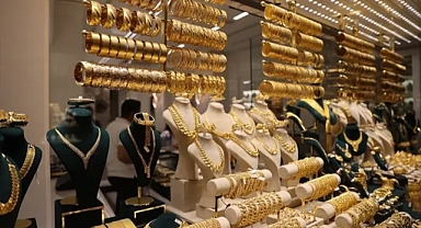 Altın Fiyatları 10 Günlük Düşüş Trendinde