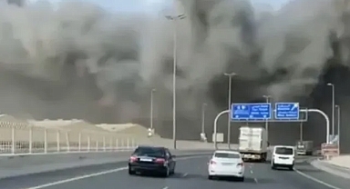 Bahreyn’de ABD Üssü Yakınında Patlama ve Dumanlar