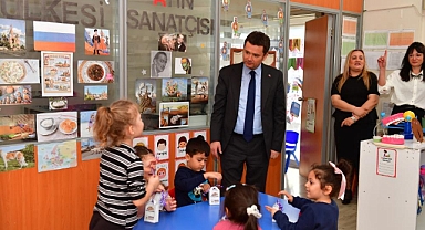 Başkan Erkan Aydın Miniklerle Bayram Coşkusunu Paylaştı