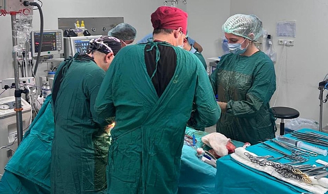 Bursa’da Aile Hekimi Dr. Abdülkadir Hüroğlu Vefat Etti: Organları 5 Hastaya Umut Oldu