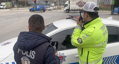 Bursa’da Kırmızı Işık İhlallerine Dron Destekli Denetim