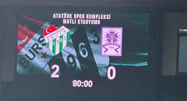 Bursaspor 2-0 Gebzespor: Yeşil-beyazlılar dolu tribünler önünde kazandı