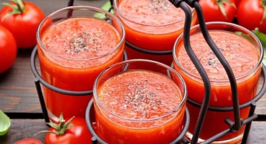 Cildi Güzelleştiren Ve Gençleştiren O İçecek