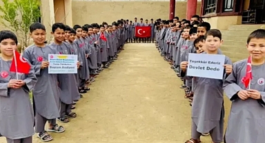 Devlet Bahçeli’den Türkmen Yetimlere Bayram Desteği