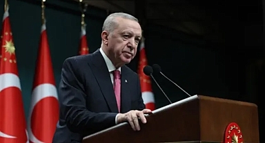 Erdoğan, CHP Genel Başkanı Özgür Özel Hakkında 500 Bin TL’lik Tazminat Davası Açtı