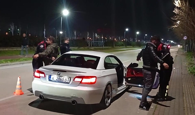 Gürültü ve kural ihlali yapan sürücülere ceza yağdı 