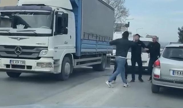 İki Sürücü Arasında Tartışma Kavgaya Dönüştü