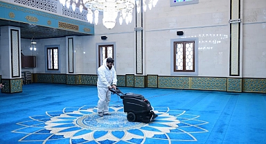 Kestel Belediyesi Camilerde Ramazan Bayramı Öncesi Temizlik Çalışması Başlattı