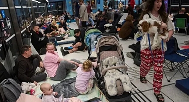 Netanyahu’nun Uçağı Almanya’da Tutuldu, Eşi ve Oğlu Miami’de