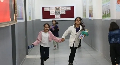 Okullarda Ders Başı: 18 Milyon Öğrenci Yeniden Sınıflarda