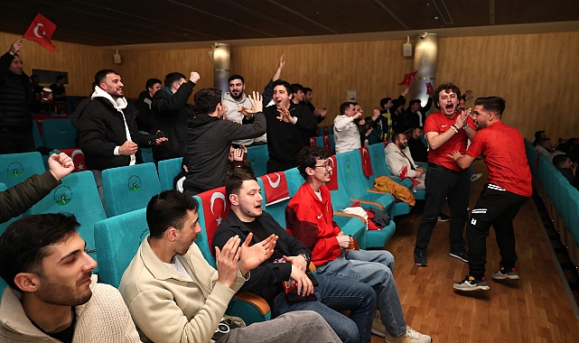 Osmangazi’de Dev Ekranda Milli Zafer Coşkusu