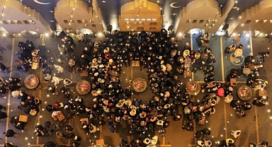 Ramazan Etkinliği Bakanlar ve Milletvekillerini Bir Araya Getirdi