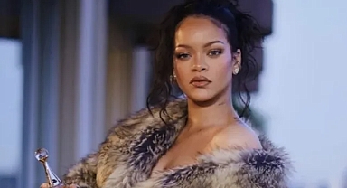 Rihanna'nın Malikanesine Silahlı Saldırı