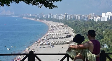 Rus Turistlerin Tatil İptalleri Türkiye'yi Alternatif Yapıyor