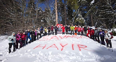 Sınır Tanımayan Dağcılar Uludağ’da Savaşlara Dikkat Çekti