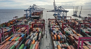 Ticaret Bakanlığı Açıkladı: Yabancı Yatırımlar İhracata Güç Katıyor