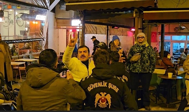 Ufuk Bayraktar Yürüyüş Sırasında Gerginlik Yaşadı