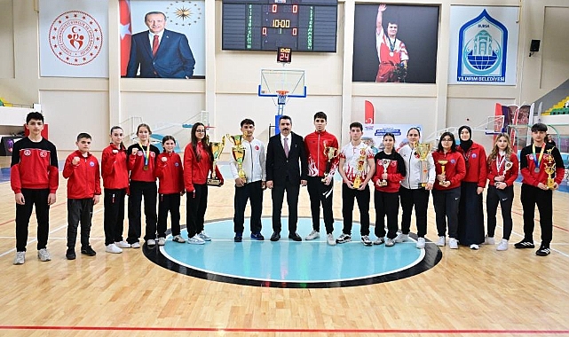 Yıldırım Belediyespor Zirvede: 28 Sporcu Milli Takımda Türkiye’yi Temsil Ediyor