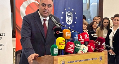 Zer-i Náb Tezhip Sergisi Bursa'da Sanatseverlerle Buluştu