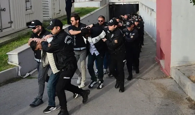 Adana Merkezli 8 İlde Dev Operasyon