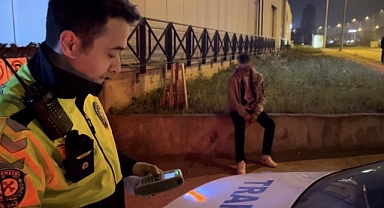 Bursa’da alkollü sürücü ehliyetini kaptırınca ağladı