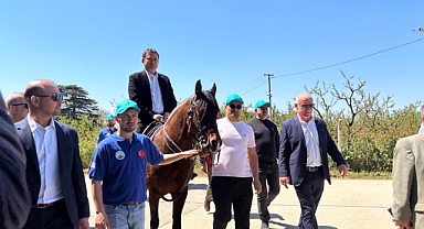 Bursa’da Fetih Coşkusu Rahvan At Koşusu ile Yaşandı