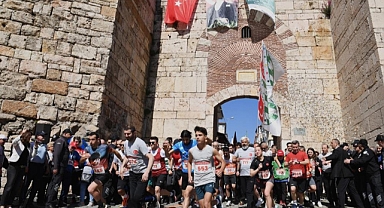 Bursa’da Tarih ve Spor Buluşuyor: 700. Yıla Özel Tarihi Kent Koşusu