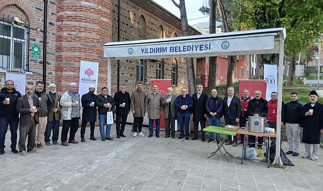 Bursa’nın Fethinin 700. Yılında Namazgâh Camii’nde Tarihi Gelenek Yeniden Canlandı