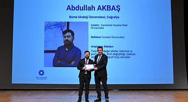 BUÜ’lü Akademisyen Doç. Dr. Abdullah Akbaş’a Prestijli Bilim Ödülü