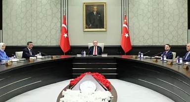 Cumhurbaşkanlığı Kabinesi Toplanıyor: Gündem Orta Doğu Savaşı ve Ekonomi