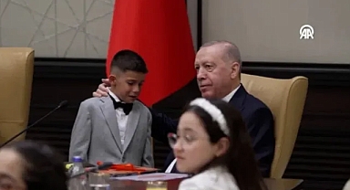 Erdoğan Külliye’de Çocukları Ağırladı: 23 Nisan’da Duygusal Anlar