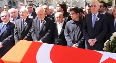 Hüsamettin Cindoruk’un Cenazesinde Siyasi Yoğunluk ve Kılıçdaroğlu’na İlgi