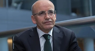 Mehmet Şimşek UEZ 2026’da Ekonomi Mesajları Verdi