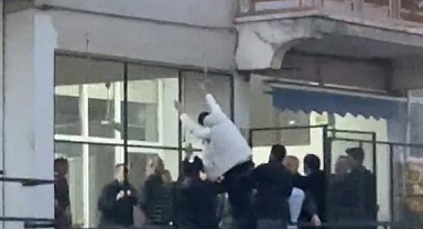  Osmangazi’de Tekmeli Sopalı Kavga